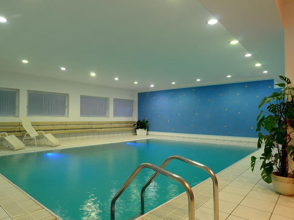 Hotel Barance Алеге Екстериор снимка
